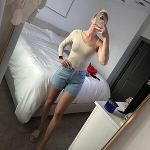 Abercrombie Asymmetric Long Sleeve tan Bodysuit